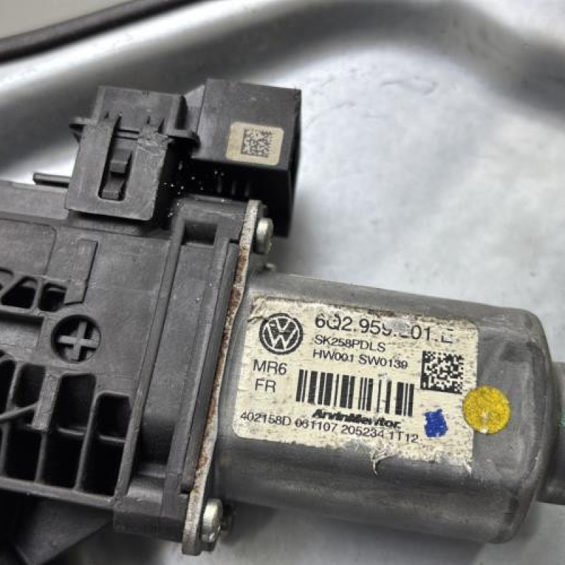 Leve vitre electrique avant droit SKODA FABIA 2 Photo n°5