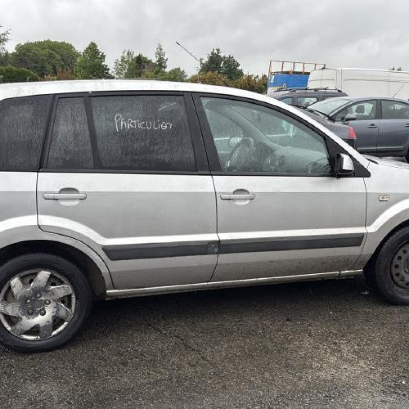 Neiman FORD FUSION Photo n°9