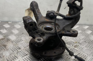 Pivot de moyeu avant gauche RENAULT MASTER 2
