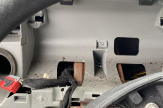 Pivot de moyeu avant gauche RENAULT MASTER 2