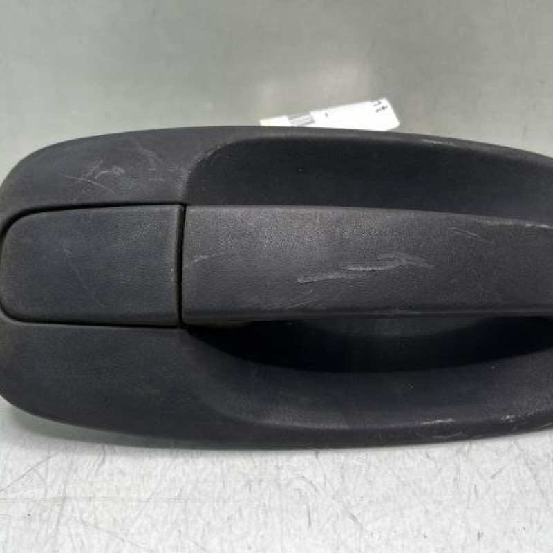 Poignee porte avant droit RENAULT TRAFIC 2 Photo n°1