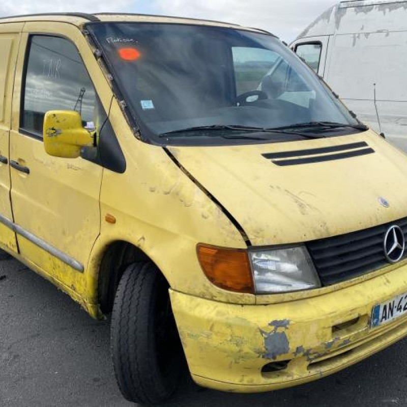 Poignee porte avant droit MERCEDES VITO 638 Photo n°5