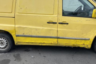 Poignee porte avant droit MERCEDES VITO 638