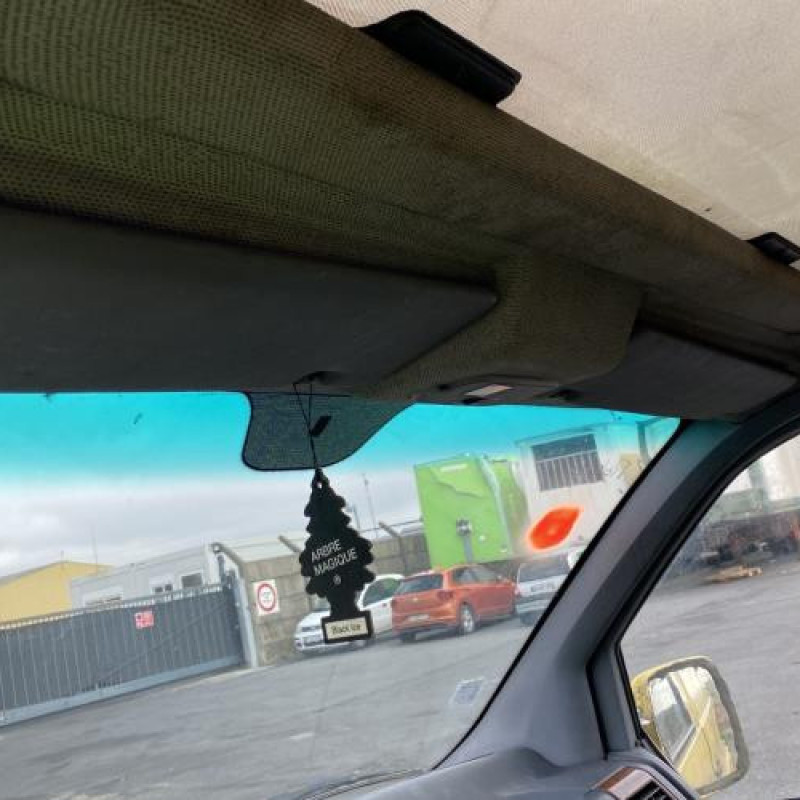 Poignee porte avant droit MERCEDES VITO 638 Photo n°15