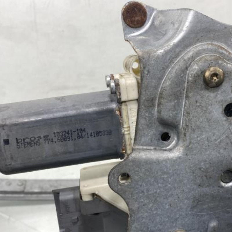 Leve vitre electrique avant gauche CITROEN XSARA PICASSO Photo n°7