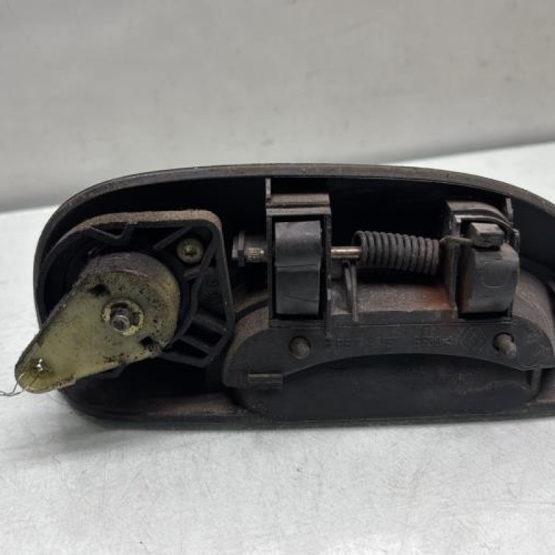 Poignee porte avant gauche RENAULT KANGOO 1 Photo n°2