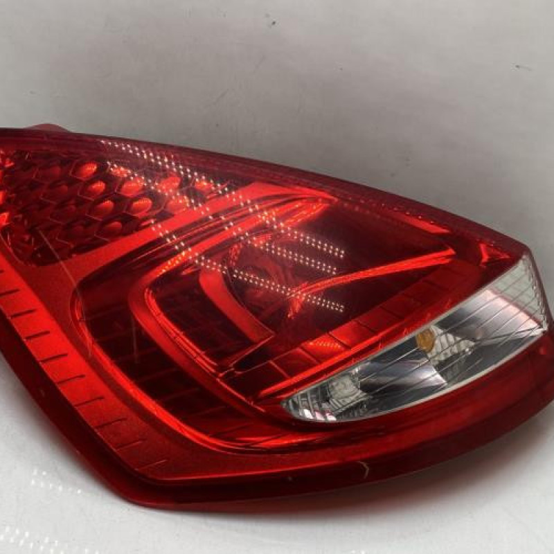 Feu arriere principal gauche (feux) FORD FIESTA 6 Photo n°1