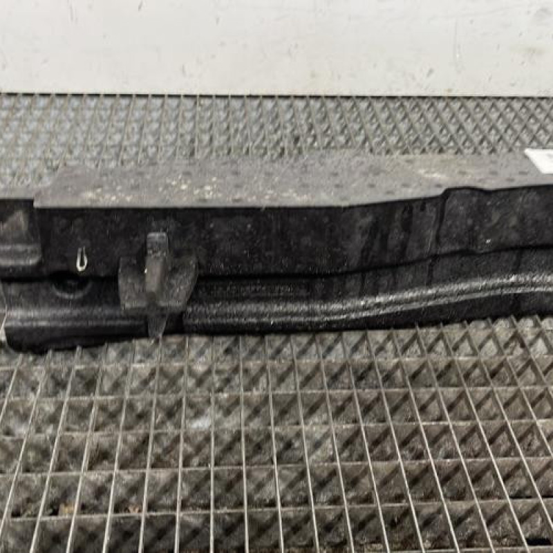 Renfort pare choc arriere (traverse) FORD FIESTA 6 Photo n°4