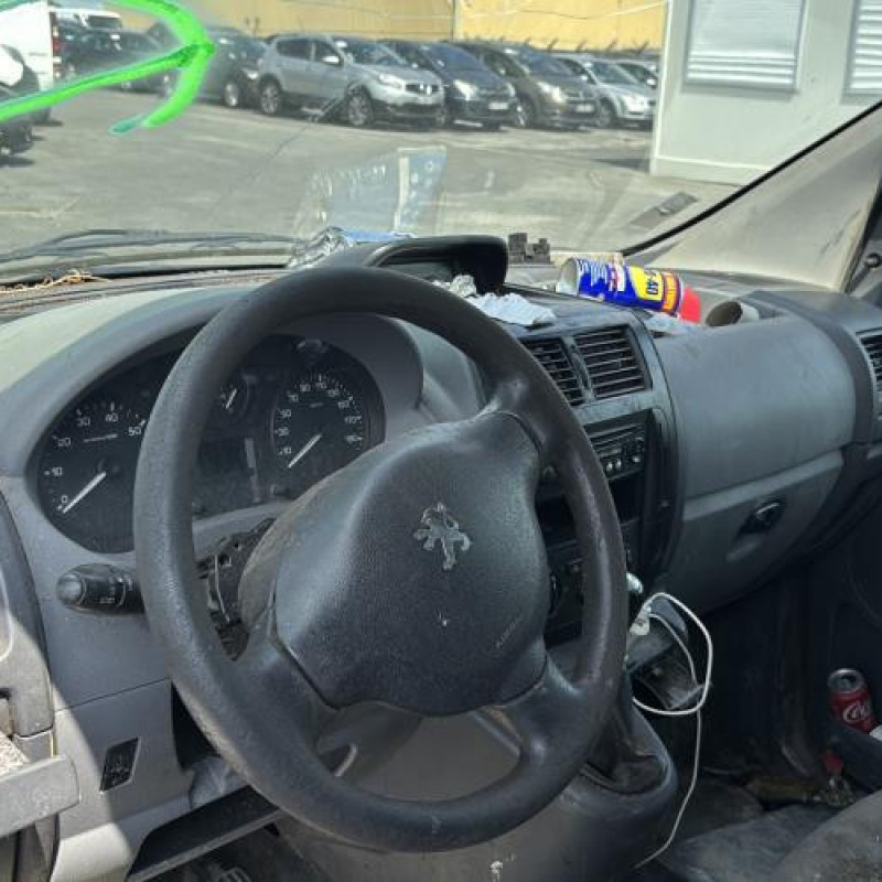 Pompe de direction PEUGEOT EXPERT 2 Photo n°17