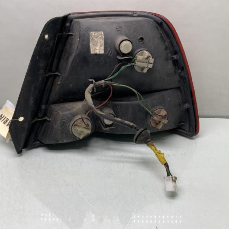 Feu arriere principal gauche (feux) HYUNDAI ACCENT 2 Photo n°2