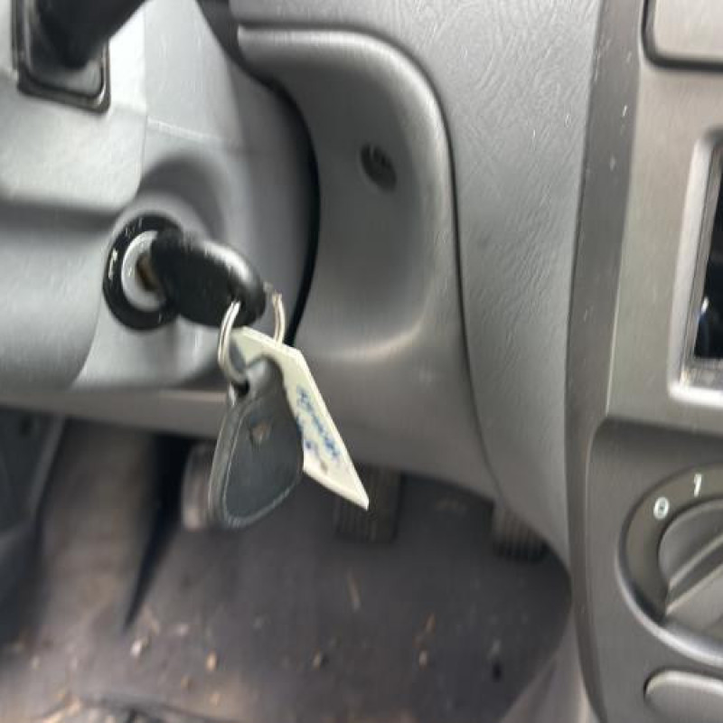 Feu arriere principal gauche (feux) HYUNDAI ACCENT 2 Photo n°12