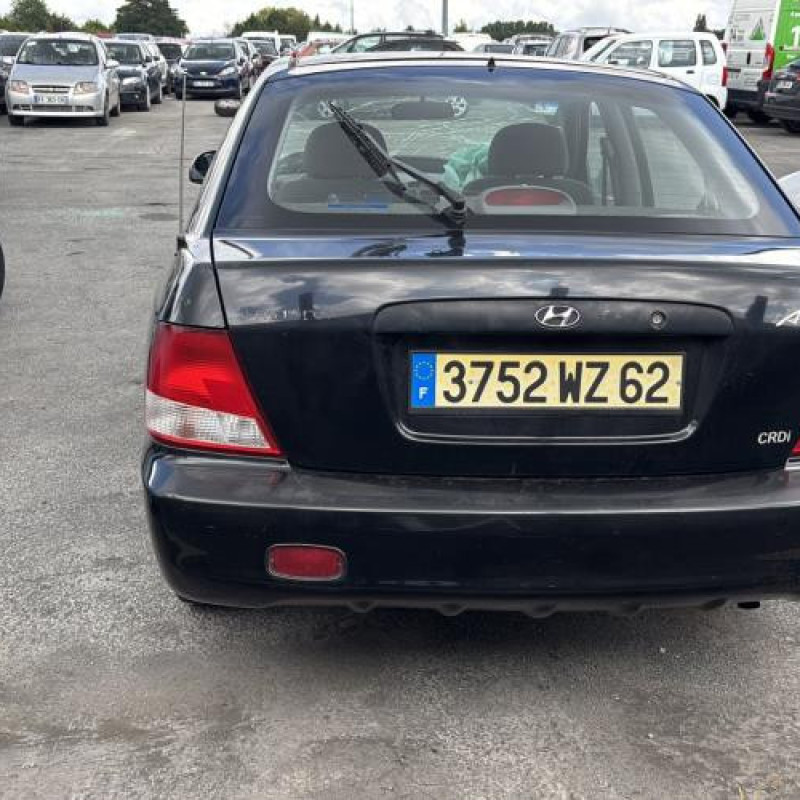 Feu arriere principal gauche (feux) HYUNDAI ACCENT 2 Photo n°18