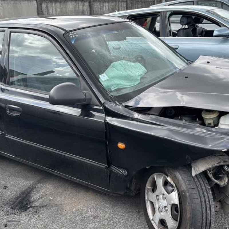 Feu arriere principal gauche (feux) HYUNDAI ACCENT 2 Photo n°20