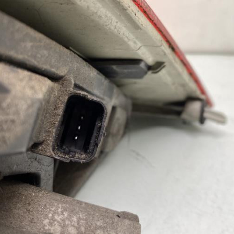 Feu arriere principal gauche (feux) RENAULT LAGUNA 3 Photo n°3