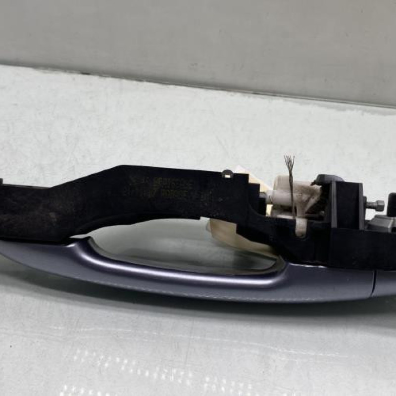 Poignee porte arriere gauche RENAULT LAGUNA 3 Photo n°4