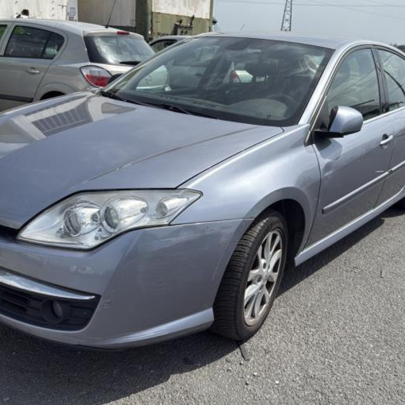 Poignee porte avant gauche RENAULT LAGUNA 3 Photo n°4