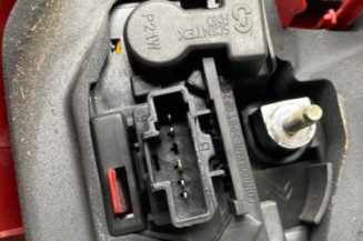 Feu arriere principal droit (feux) PEUGEOT 206