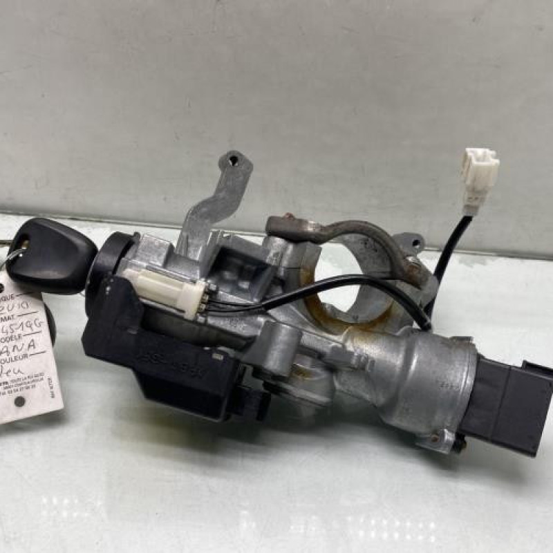 Neiman SUZUKI LIANA Photo n°1