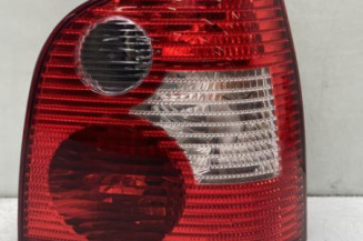 Feu arriere principal droit (feux) VOLKSWAGEN POLO 4 Photo n°1