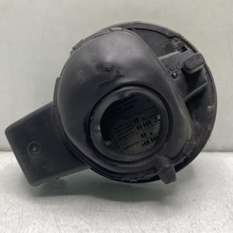 Trappe d'essence VOLKSWAGEN POLO 4 Photo n°3