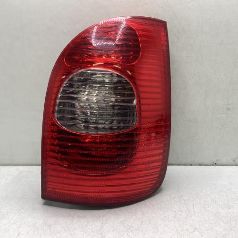 Feu arriere principal droit (feux) CITROEN XSARA PICASSO Photo n°1