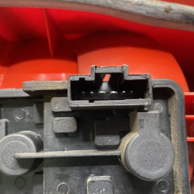 Feu arriere principal droit (feux) CITROEN XSARA PICASSO Photo n°3