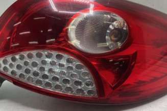 Feu arriere principal droit (feux) PEUGEOT 206 Photo n°1