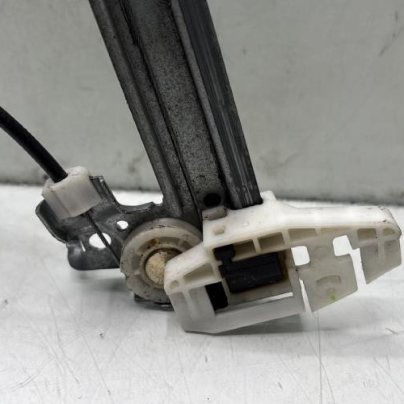 Leve vitre electrique avant droit CITROEN XSARA Photo n°8