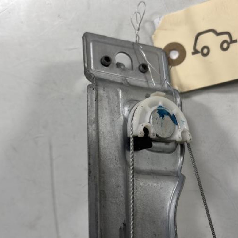 Leve vitre electrique arriere gauche PEUGEOT 207 Photo n°4