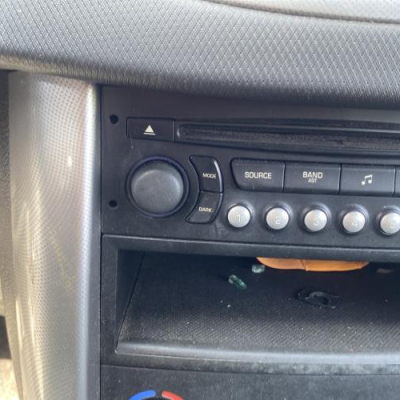 Interrupteur de leve vitre arriere gauche PEUGEOT 207 Photo n°20