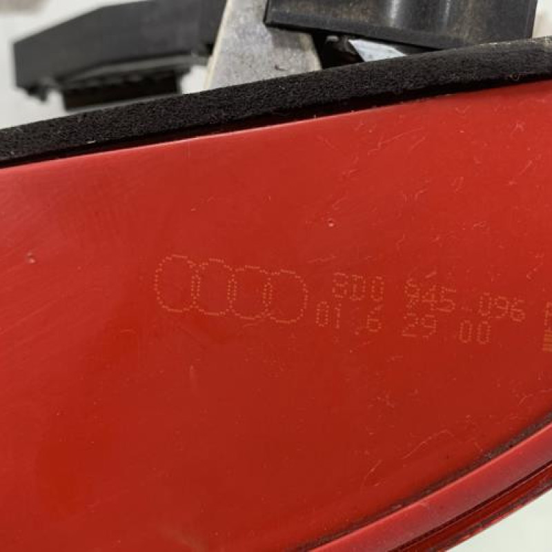 Feu arriere principal droit (feux) AUDI A4 1 Photo n°5