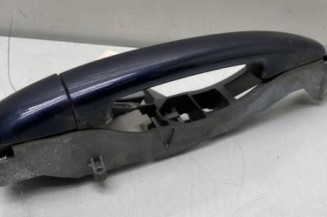 Poignee porte avant droit PEUGEOT 5008 1