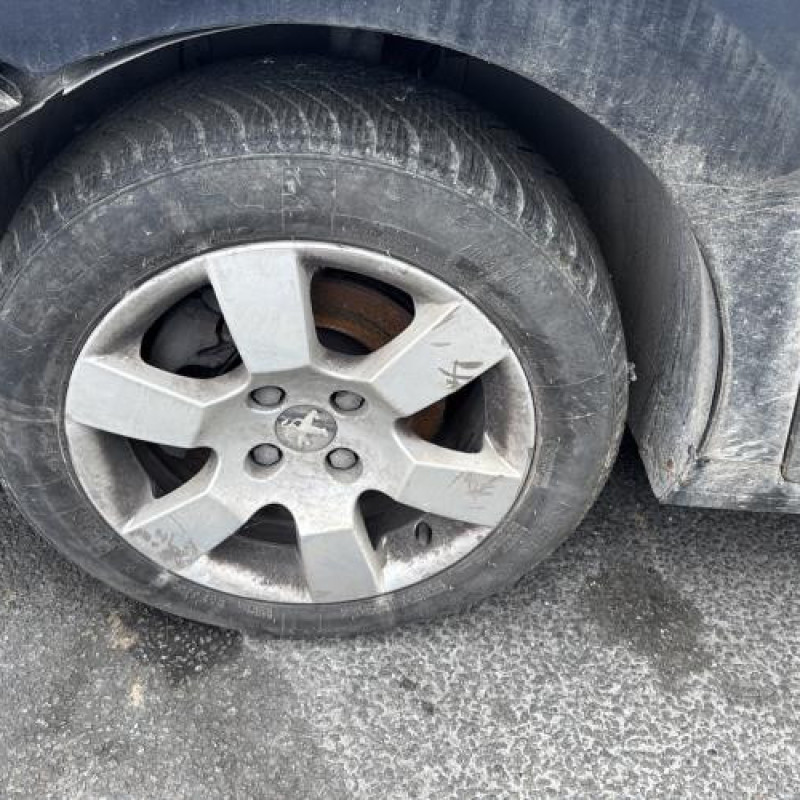 Poignee porte arriere gauche PEUGEOT 5008 1 Photo n°15