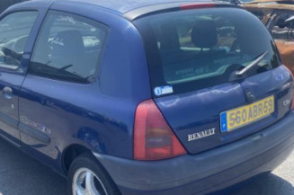 Poignee porte avant gauche RENAULT CLIO 2