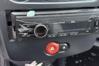 Poignee porte avant gauche RENAULT CLIO 3