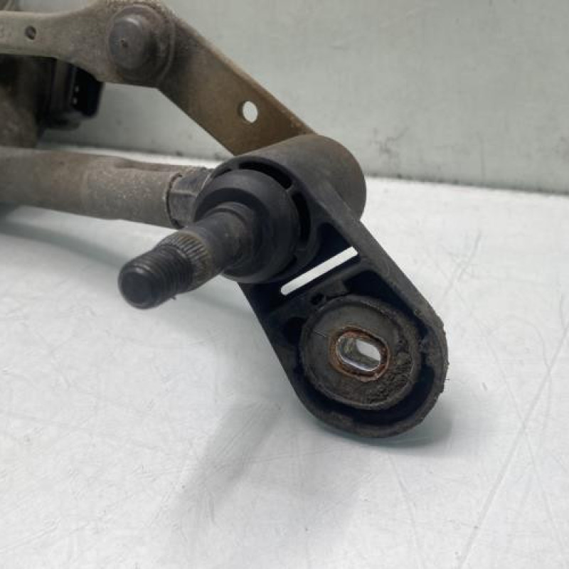 Moteur essuie glace avant RENAULT CLIO 3 Photo n°2