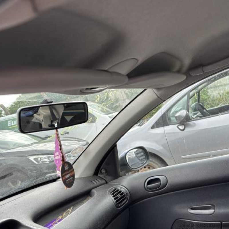 Retroviseur interieur PEUGEOT 206 Photo n°15