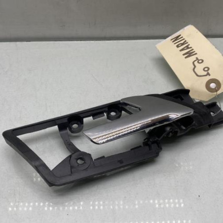 Poignee interieur arriere droit VOLKSWAGEN POLO 4 Photo n°1