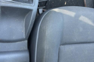 Poignee interieur arriere droit VOLKSWAGEN POLO 4