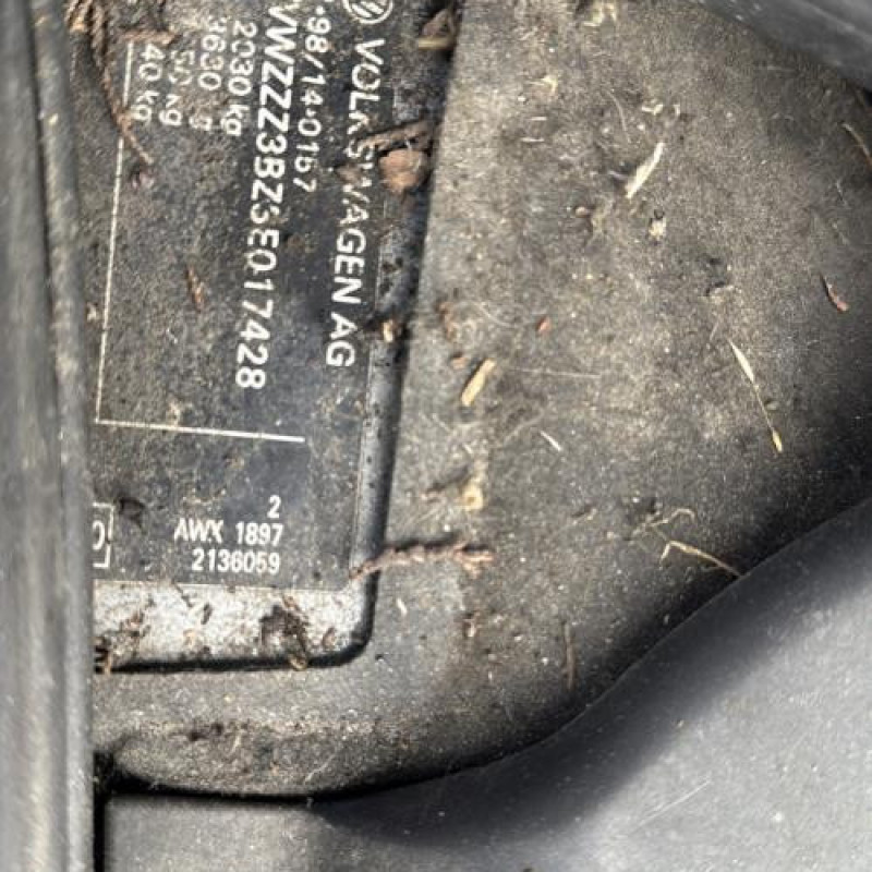 Moteur essuie glace avant VOLKSWAGEN PASSAT 4 Photo n°18