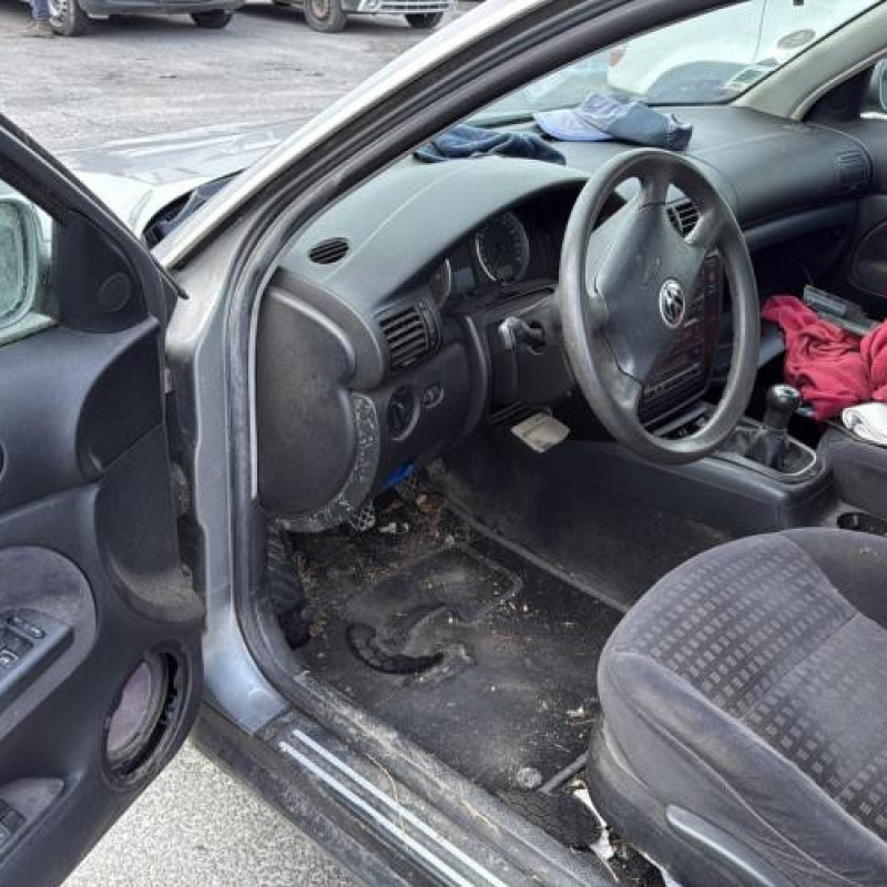 Moteur essuie glace avant VOLKSWAGEN PASSAT 4 Photo n°20