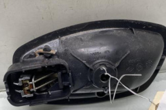 Poignee interieur arriere droit RENAULT CLIO 4