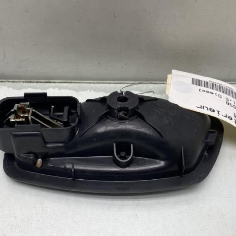 Poignee interieur avant droit RENAULT CLIO 4 Photo n°3