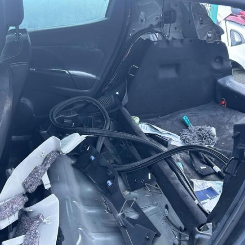 Poignee interieur avant droit RENAULT CLIO 4 Photo n°5
