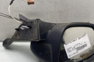 Retroviseur gauche PEUGEOT 208 1 Photo n°1