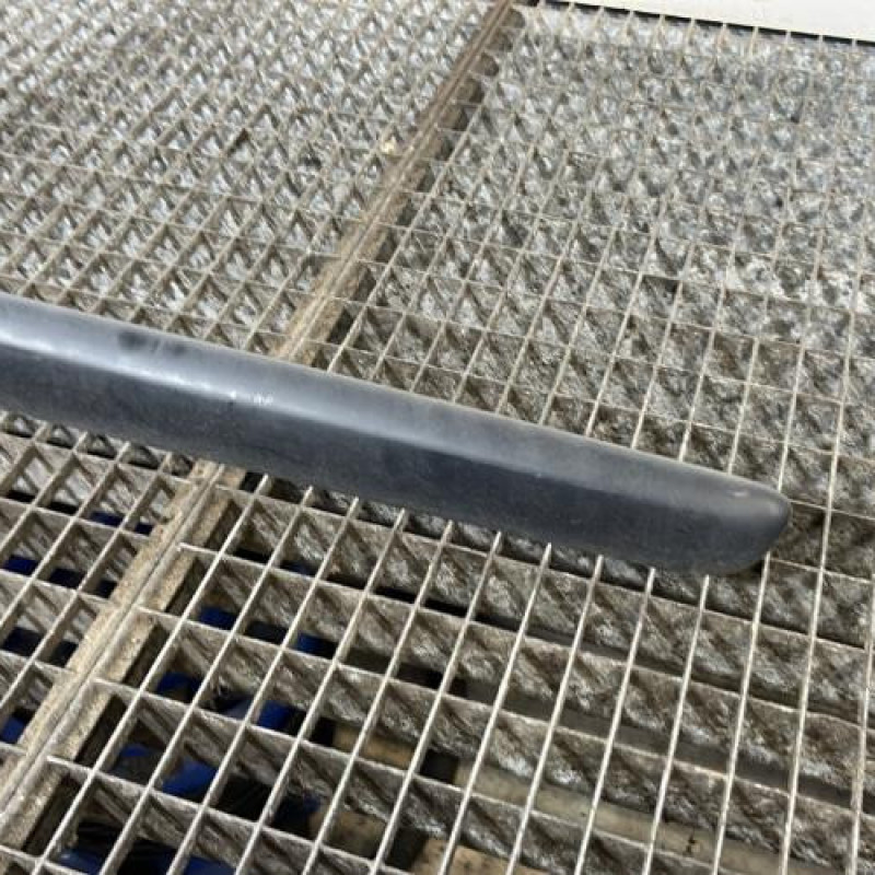 Baguette de porte avant droite PEUGEOT 207 Photo n°3