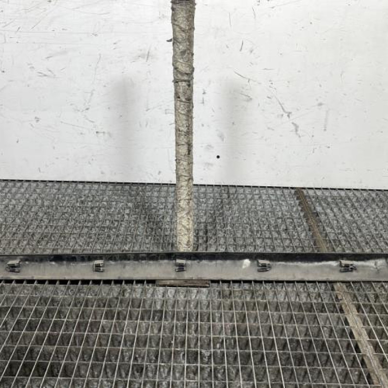 Baguette de porte avant droite PEUGEOT 207 Photo n°4