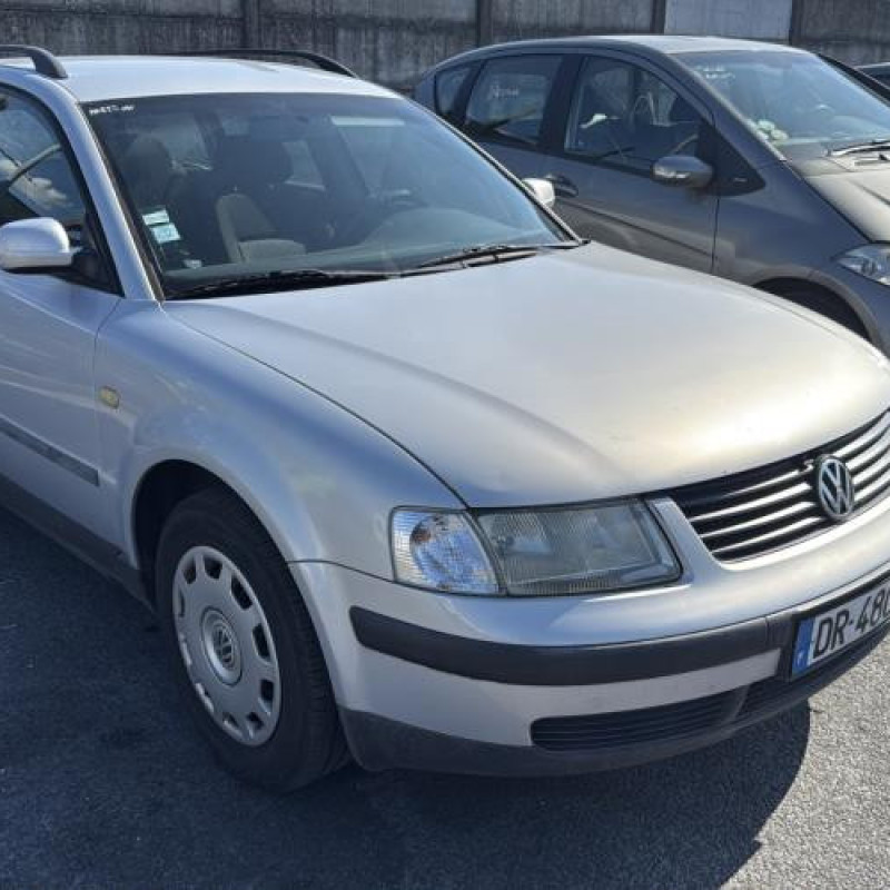 Retroviseur gauche VOLKSWAGEN PASSAT 4 Photo n°7