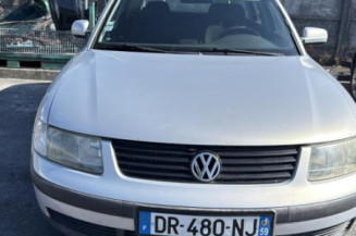 Retroviseur gauche VOLKSWAGEN PASSAT 4