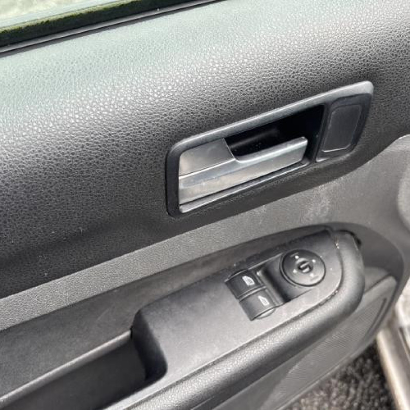 Poignee porte avant droit FORD FOCUS 2 Photo n°14